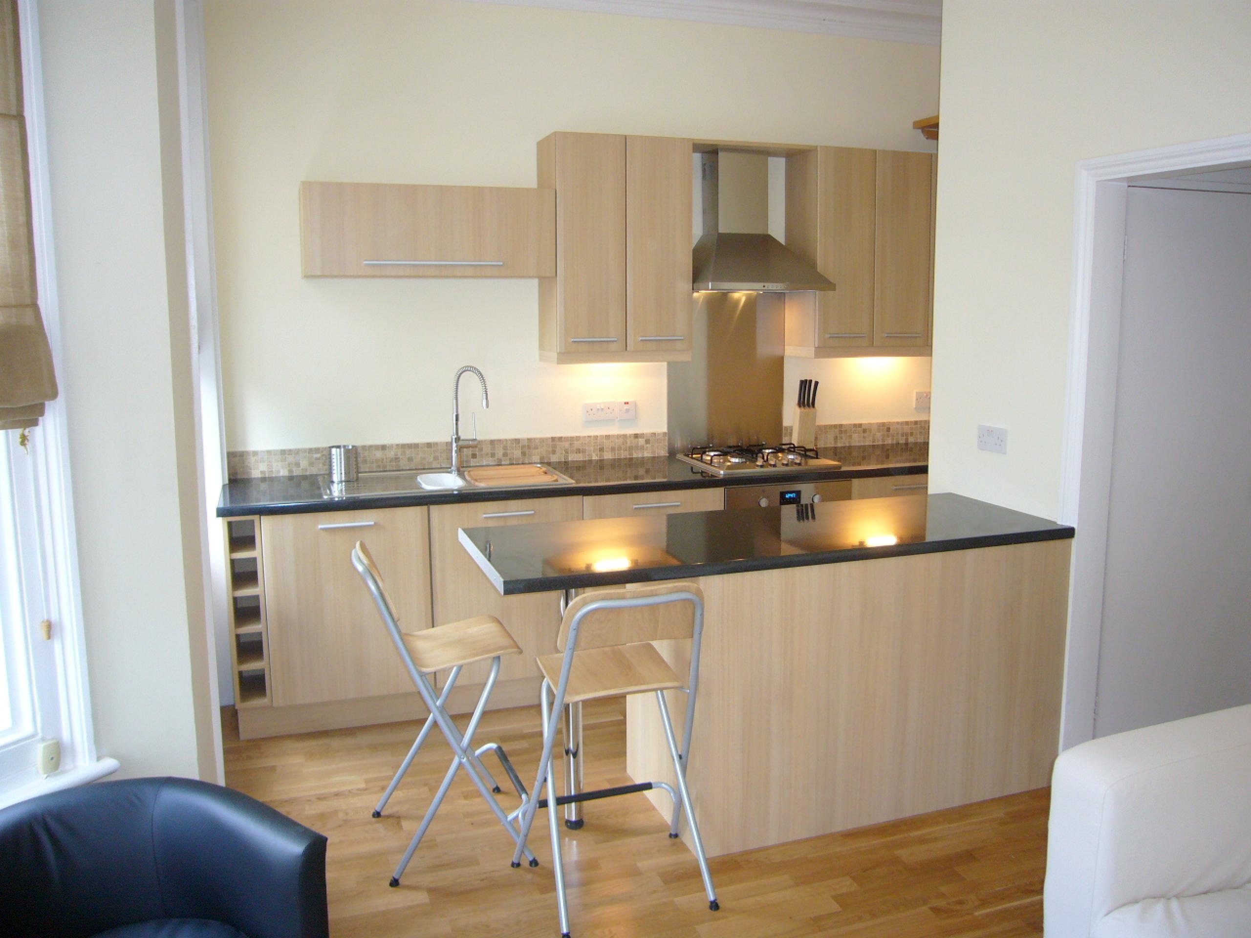 			2 Bedroom, 1 bath, 1 reception Flat			 Bravington Road, QUEENS PARK/MAIDA VALE W9